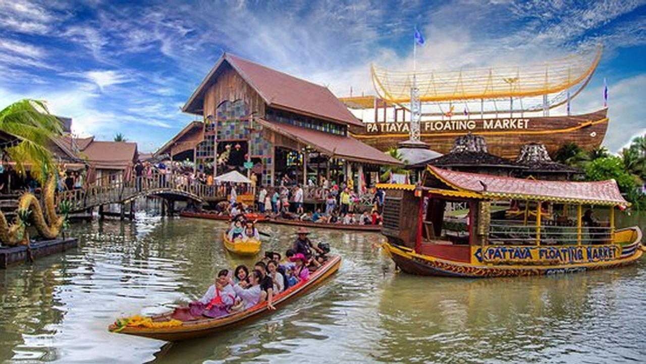 Amazing Tropical Family Thai Style Villa All Costs Included パッタヤー エクステリア 写真